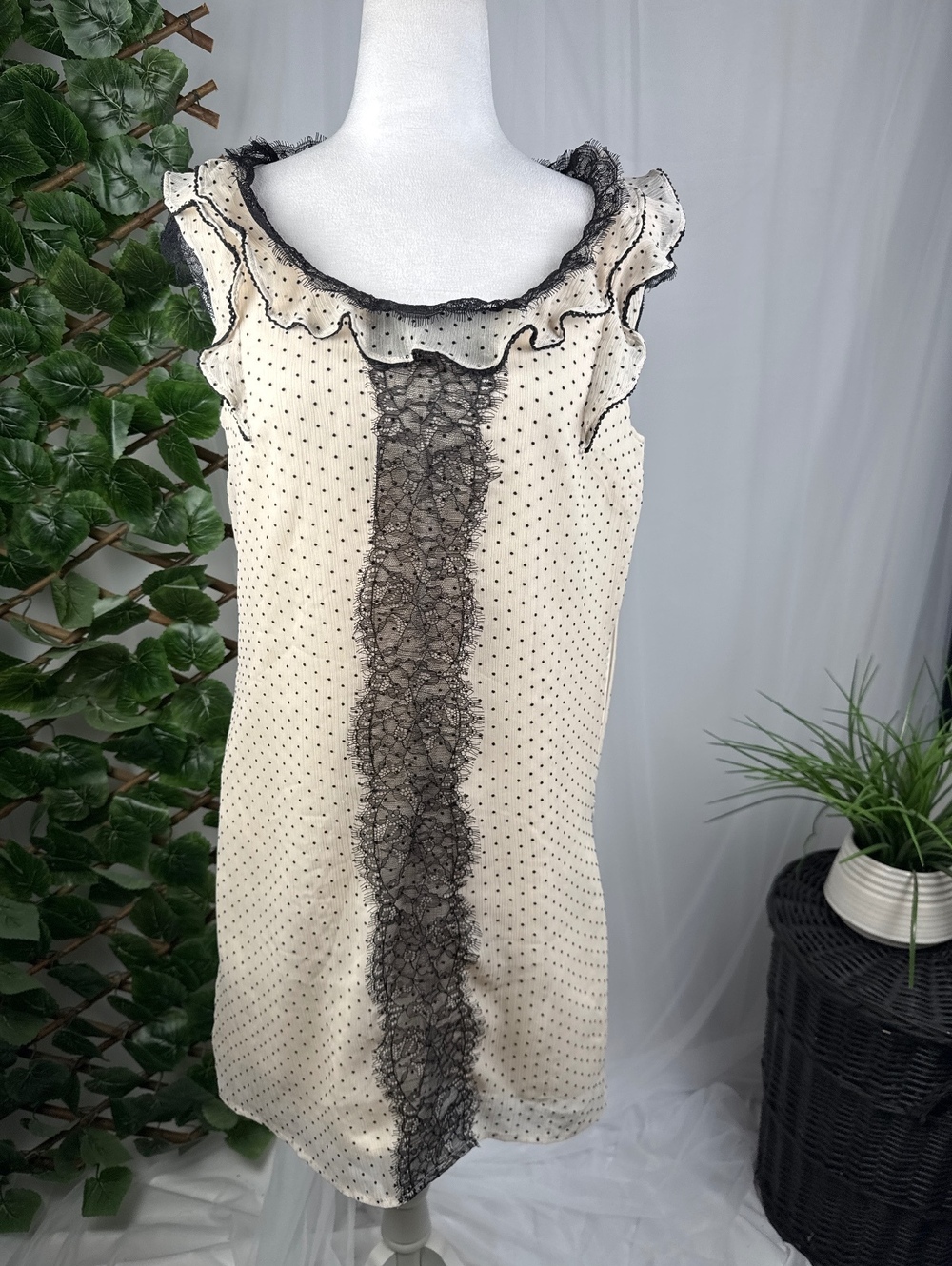 Oasis size 10 Cream Polka Dot Dress with Black Lace Ruffle Detail